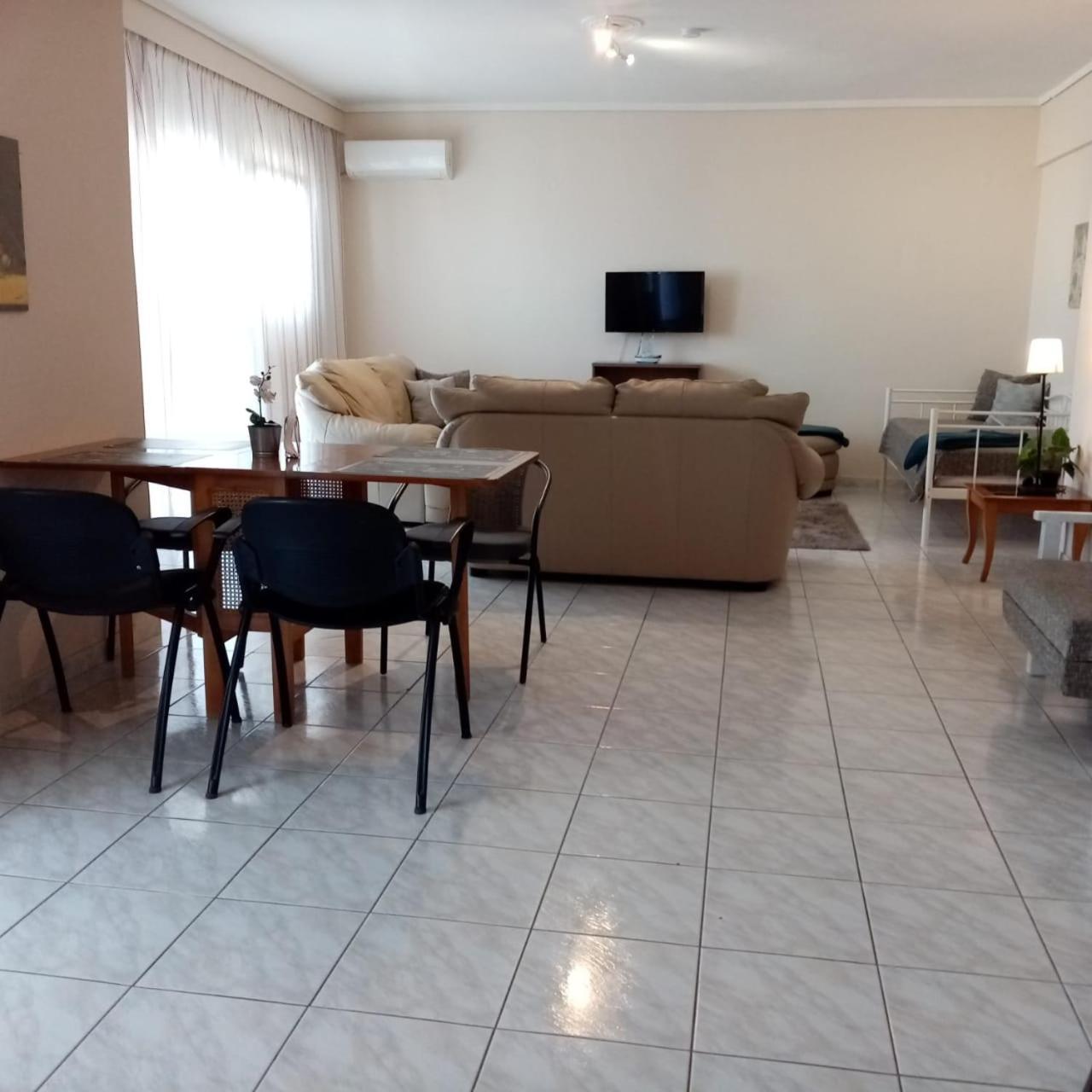 Apartment By The Beach With Amazing Sea View Peraía Esterno foto