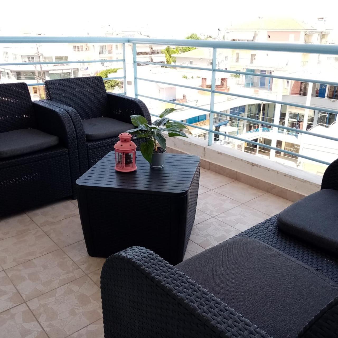 Apartment By The Beach With Amazing Sea View Peraía Esterno foto